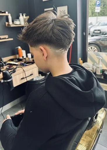 Golden Premium Barber Shop